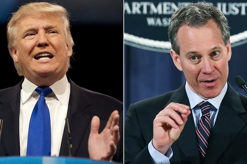 articles/2013/08/29/inside-the-donald-trump-eric-schneiderman-tv-food-fight/130828-grove-schneiderman-trump-tease-embed_d4t2yl