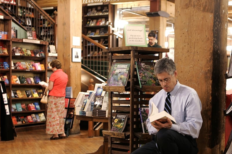 galleries/2011/10/13/america-s-greatest-independent-bookstores-photos/independent-bookstores-tattered-cover_ra3mms