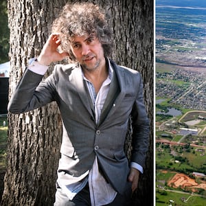 articles/2013/05/23/the-flaming-lips-wayne-coyne-on-the-devastating-oklahoma-tornado/130522-stern-flaming-tease_oka4ao