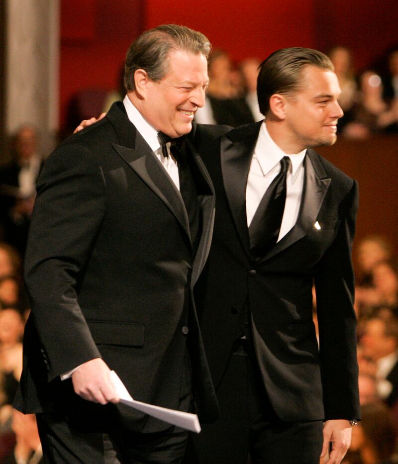 galleries/2016/02/28/leonardo-dicaprio-over-the-years-from-growing-pains-to-the-revenant/131217-leo-al-gore_wzvvvp