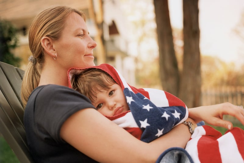 articles/2011/12/15/american-moms-unsung-heroes-of-a-bad-economy/american-moms-bennetts_kaic67