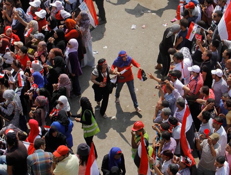 galleries/2013/07/01/anti-morsi-protests-sweep-egypt-photos/130703-Egypt-gal-01_fxwxq6