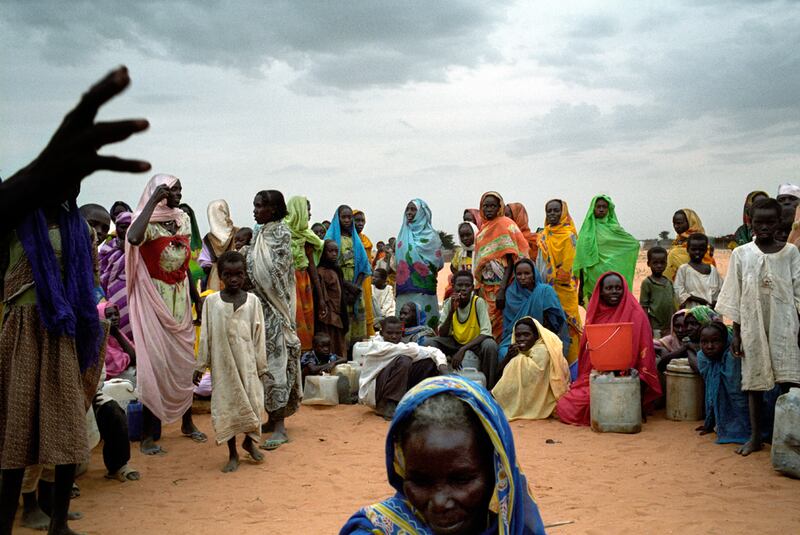 galleries/2010/11/06/darfur-conflict/clooney-darfur-conflict-20_rbdllk