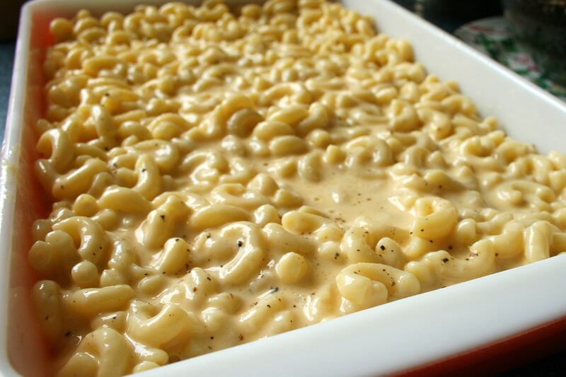 galleries/2012/01/18/paula-deen-ten-crazy-unhealthy-recipes-photos/paula-deen-recipes-ladies-cheesy-mac_bcm1zh