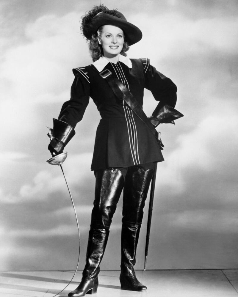 galleries/2015/10/24/maureen-o-hara-the-golden-years-photos/151024-maureen-ohara-obit-03_whylrr