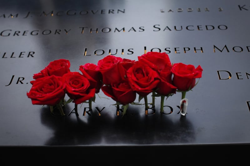 galleries/2015/09/11/americans-remember-9-11-photos/150911-911-rememberance1_qiwswo