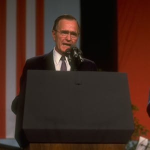 181201-nagorski-helmut-kohl-george-herbet-walker-bush-hero_mll4ey