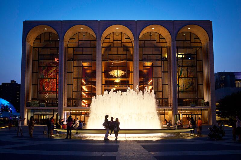 articles/2015/03/01/the-battle-to-make-opera-cool-meet-the-bright-young-things-of-new-york-city-s-opera-renaissance/150131-milnes-nyc-opera-rebirth-tease_wiqqbc