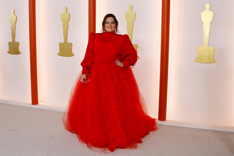 230312-oscars-melissa-mccarthy_oro39a