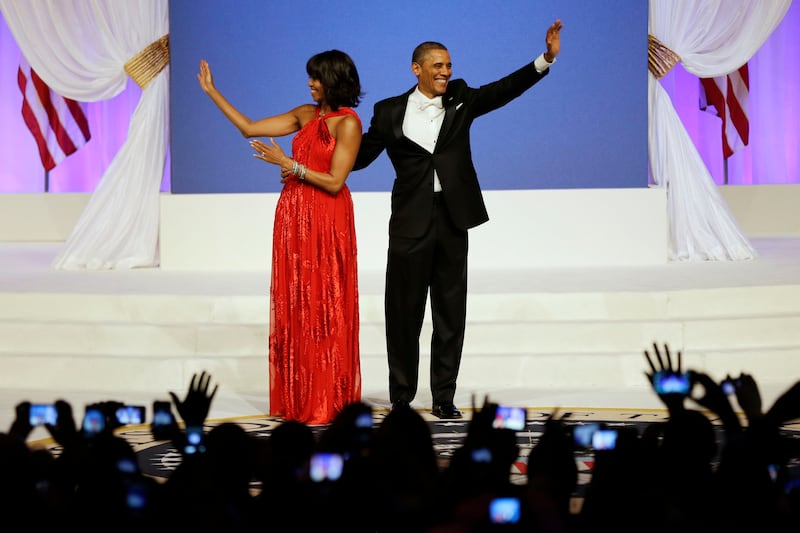 articles/2013/01/21/michelle-obama-wears-a-second-inaugural-ball-gown-by-jason-wu/130121-michelle-obama-ball-dress-wilkinson-tease_gxox7c