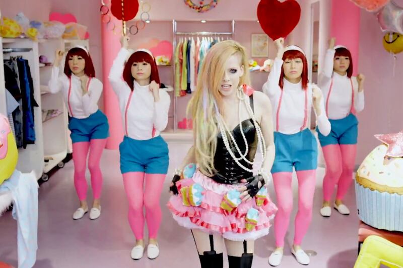 articles/2014/04/25/avril-lavigne-s-dumb-hello-kitty-video-is-rife-with-cultural-appropriation/140425-hello-kitty-tease_shglkj