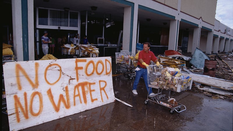 170906-fl-hurricanes-embed6_rkqbgn