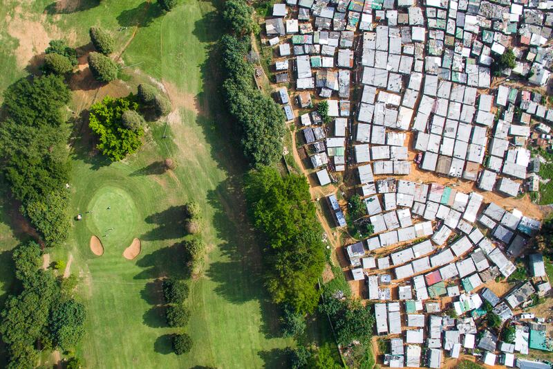 galleries/2016/08/13/a-stark-look-at-south-africa-from-above/160701-Johnny-Miller-gallery-05_ewz0nd