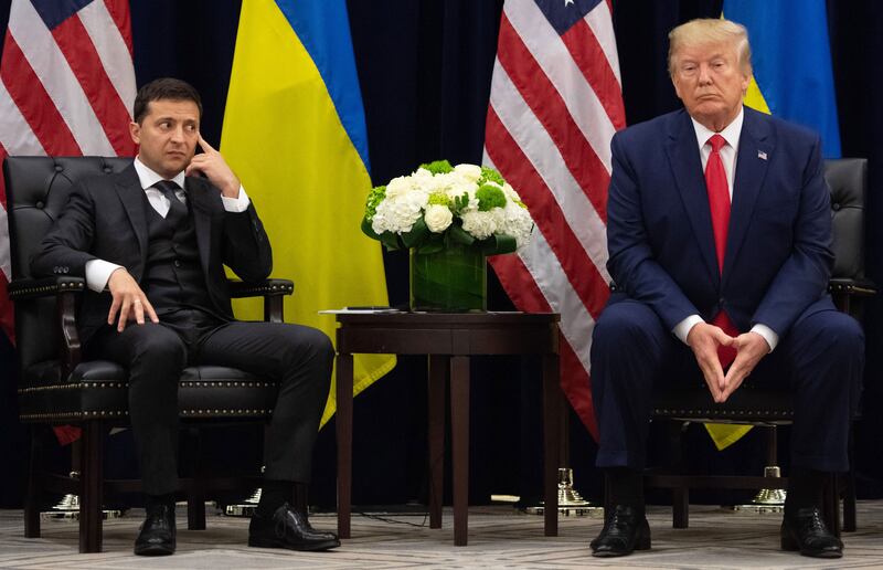 Photograph of Donald Trump and Volodymyr Zelensky at the UN