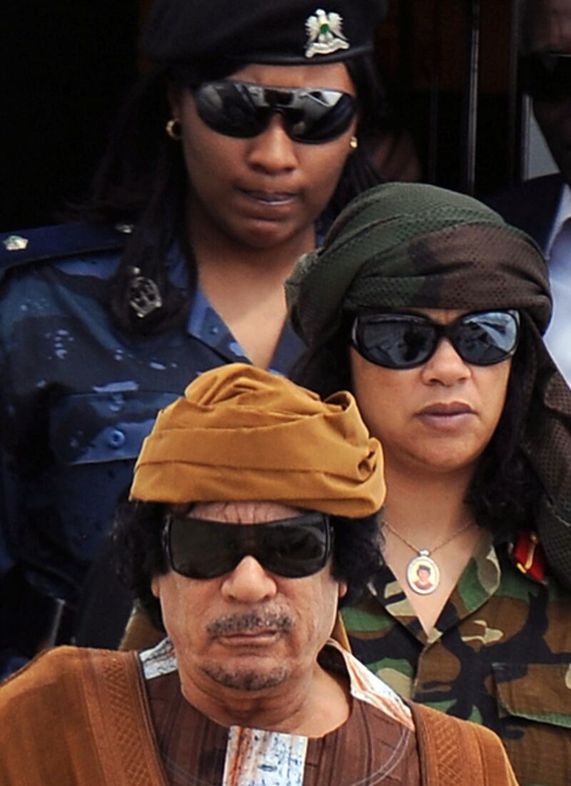 galleries/2011/08/26/gaddafi-women-photos/gaddafi-women-bodyguards_lly9ah