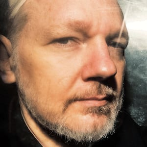 190523--Julian-Assange-tease_t9tmvz