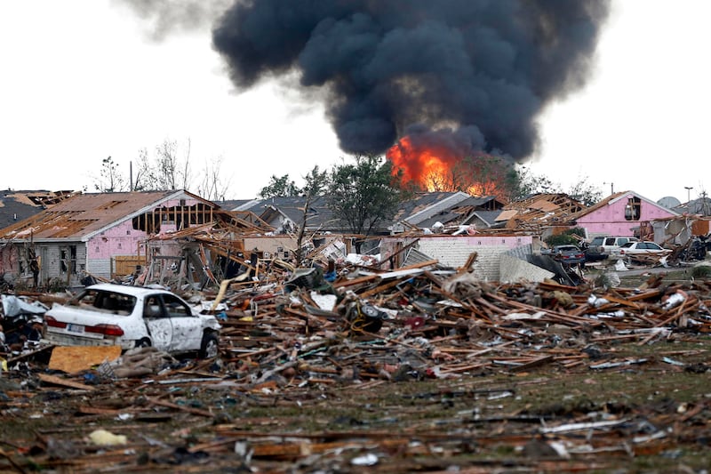 articles/2013/05/20/moore-oklahoma-may-be-the-tornado-capital-of-america/130520-moore-ok-tornado-shapiro-tease_jvrzal