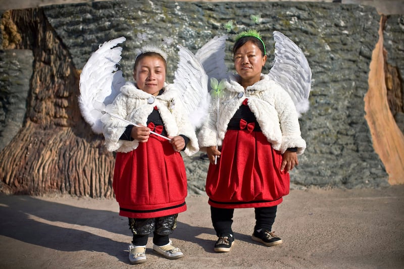 articles/2014/06/05/china-has-a-dwarf-amusement-park/140604-strochlic-china-tease_qh1nlm