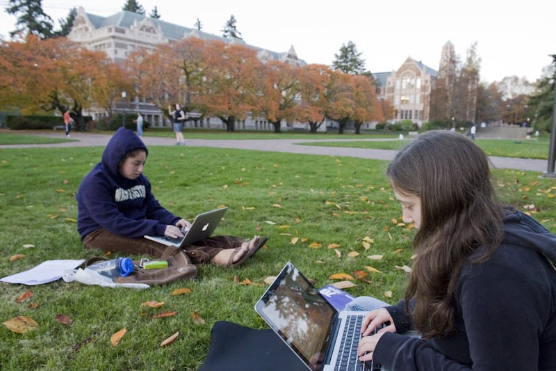 galleries/2014/11/06/25-least-affordable-colleges-photos/141030-least-15-seattle_ztmuld