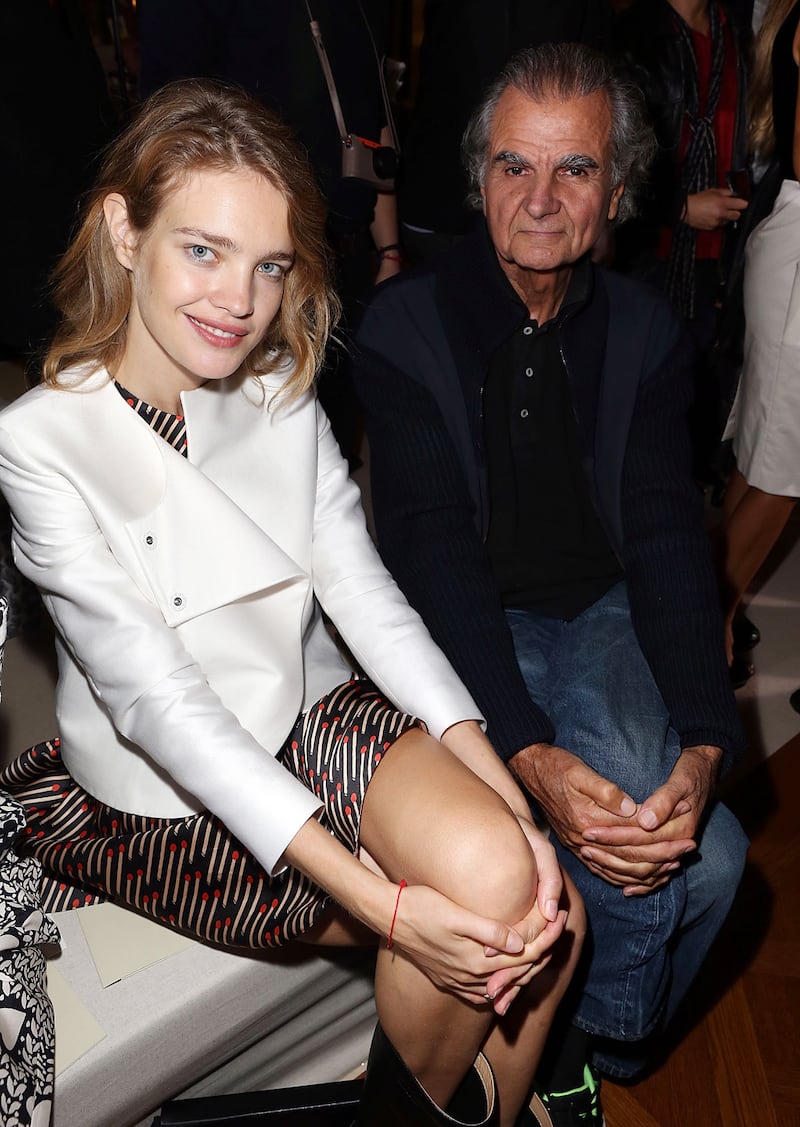 galleries/2013/09/09/from-justin-bieber-to-kanye-best-of-the-front-row-at-new-york-fashion-week-photos/131001-front-row-natalia-vodianova-patrick-demarchelier-stella_lct1un