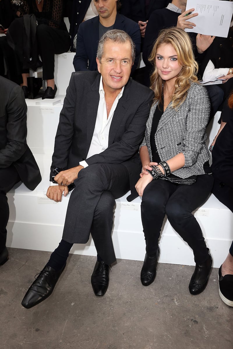 galleries/2013/09/09/from-justin-bieber-to-kanye-best-of-the-front-row-at-new-york-fashion-week-photos/131002-front-row-testino_aomkdd