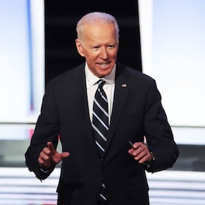 190731-howard-biden-tease_kypaiz