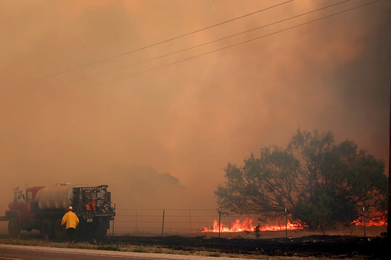 galleries/2011/09/06/texas-bastrop-fires-spread-near-austin/texas-wildfire-cheat_teddbe