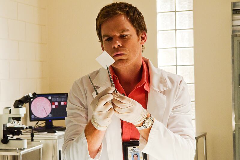 articles/2011/12/06/dexter-viewers-are-divided-the-showtime-series-hits-a-crossroads/dexter-fernandez_axiv4c