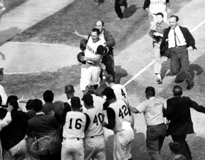 articles/2010/12/14/new-york-yankees-v-pittsburgh-pirates-1960-world-series-bing-crosbys-secret-tapes/barra-baseball_147303_tj8vfr