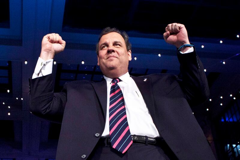 articles/2013/11/06/christie-s-reelection-triumph-is-a-revenge-of-the-rinos/131105-avlon-christie_bdoee1