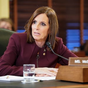 2019-03-06T210204Z_1821651947_RC1B191234D0_RTRMADP_3_USA-CONGRESS-MCSALLY_ytsno4