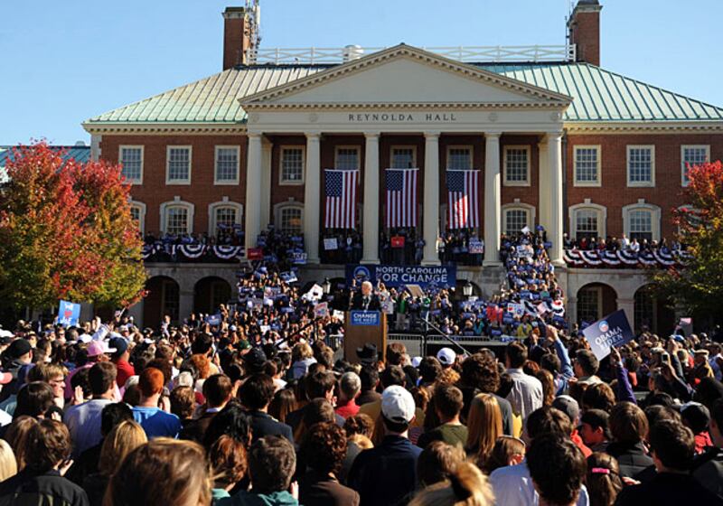 galleries/2010/09/13/most-dangerous-colleges-2010/most-dangerous-colleges---wake-forest-university_hloeyu