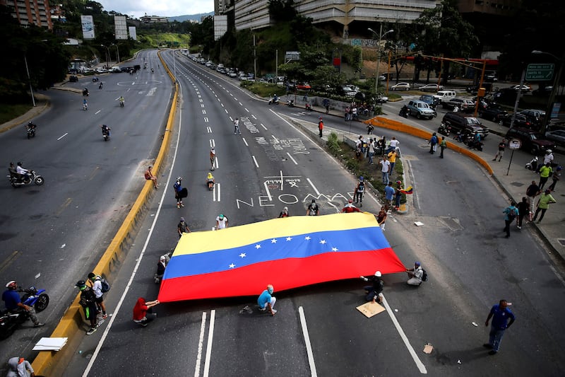 170613-venezuela-protests-19_hy0lhp