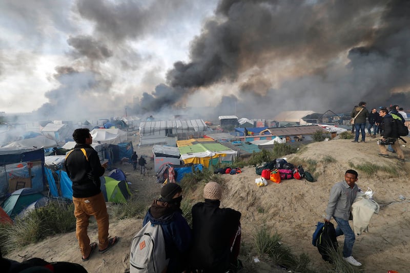 articles/2016/10/28/jungle-kids-look-too-old-to-stay-in-u-k-some-british-newspapers-claim/161027-sykes-Calais-embed3_homoss