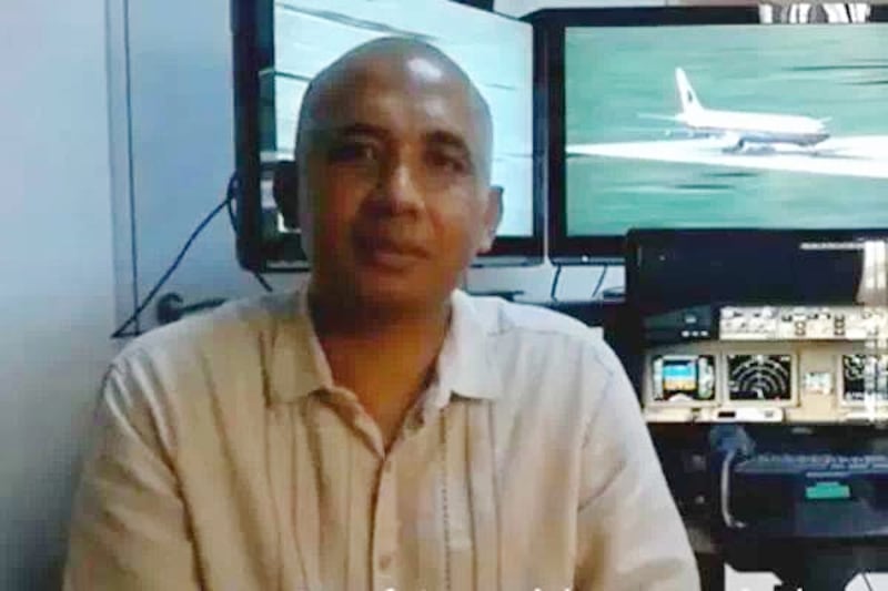 articles/2014/03/24/mh370-s-pilots-behaved-as-they-should-in-an-emergency-not-as-sinister-killers/140324-irving-pilots_bakins