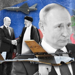 220721-iran-putin-drones-tease-02_bfv7iy