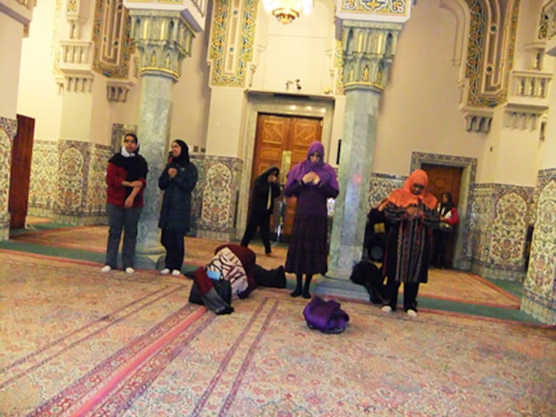 articles/2010/02/27/let-these-women-pray/nomani-mosque-gender-gallery-launch_bnlh2m