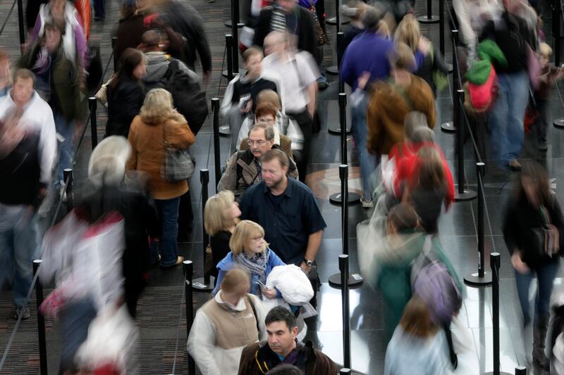 galleries/2011/11/15/worst-airports-in-america-photos/worst-airports-denver-co-den_ua6ewp