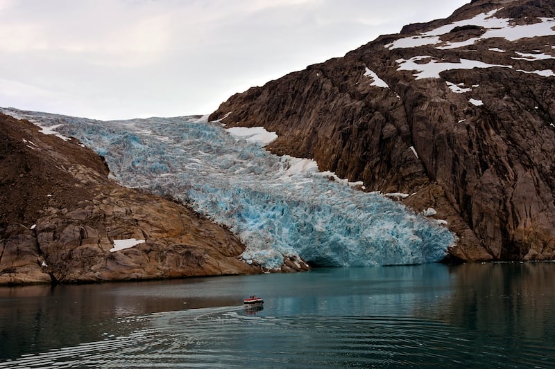 220830-greenland-travel-embed-03_v6i9et