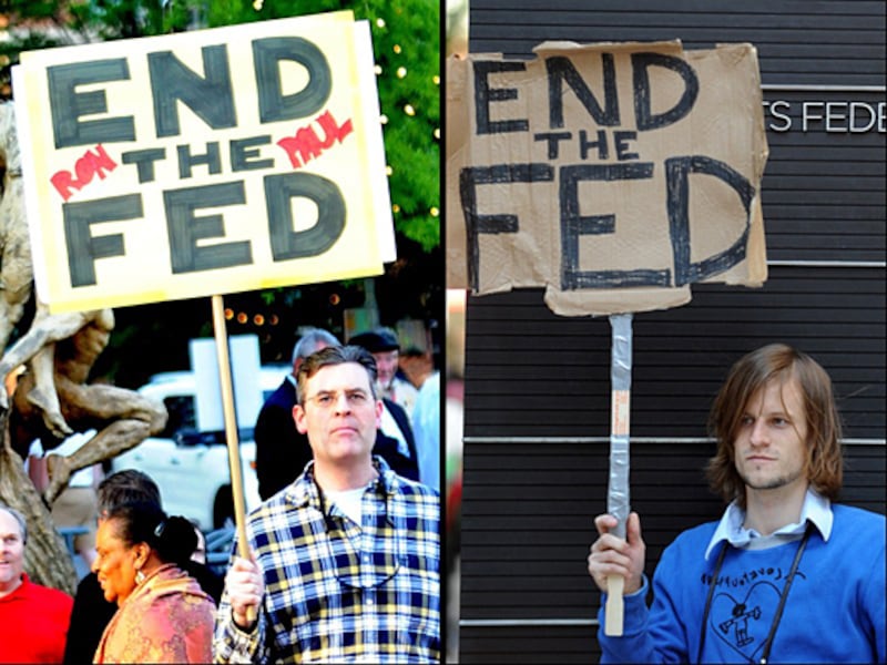 galleries/2011/10/14/common-clause-occupy-wall-street-vs-the-tea-party-photos/tea-occupy-end-fed_kem0us