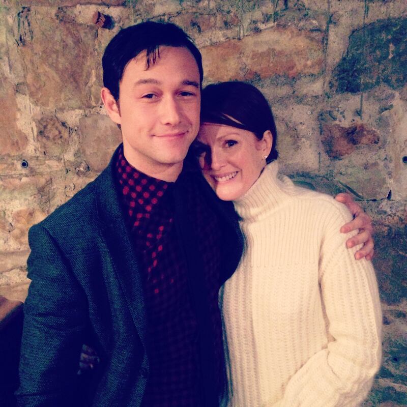 galleries/2013/01/26/sundance-stars-on-instagram-joseph-gordon-levitt-james-franco-more-photos/6GordonLevittMoore_i4gem1