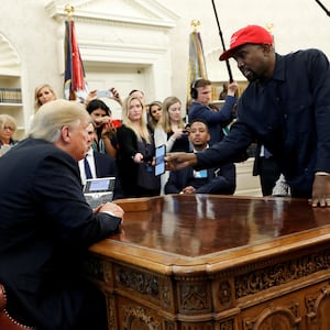 2021-12-10T110048Z_1278337544_RC25X59CNE68_RTRMADP_3_USA-ELECTION-THREATS-KANYE_g11ahq