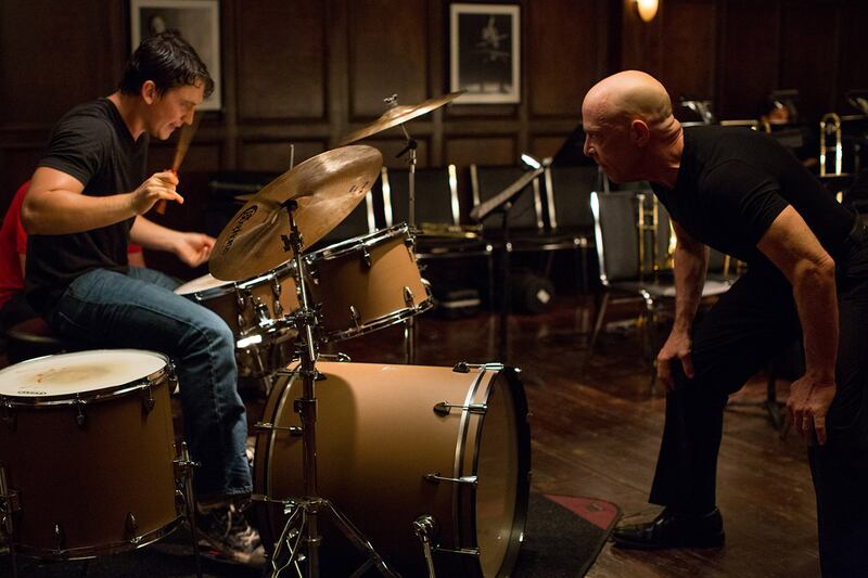 articles/2014/01/24/whiplash-is-sundance-s-hottest-film-a-music-themed-drama-starring-miles-teller-and-j-k-simmons/140124-stern-whiplash_a9apu0