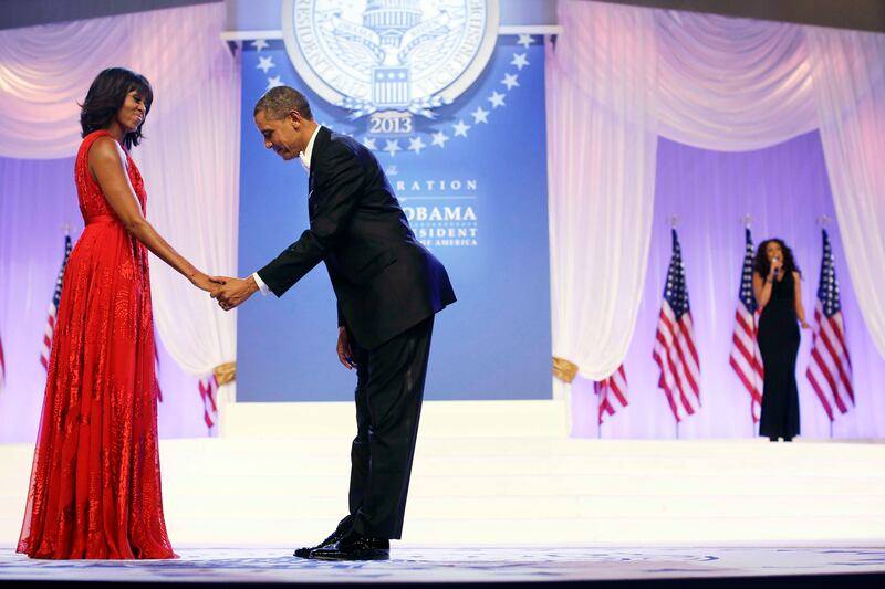 galleries/2013/01/21/best-images-from-the-inaugural-balls-photos/130121-michelle-obama-ball-hudson_xwgneh