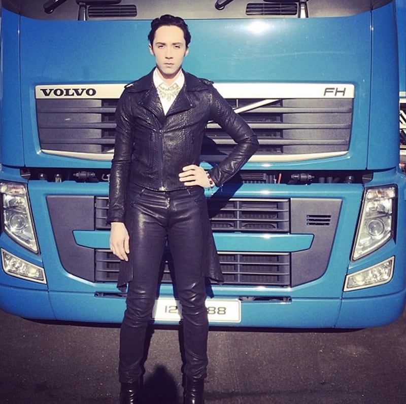 galleries/2014/02/12/suck-it-putin-johnny-weir-s-fabulous-sochi-fashion-photos/johnny-weir-13-leather_bzfeza