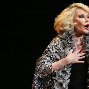 articles/2014/07/03/joan-rivers-i-had-the-gun-on-my-lap/140702-teeman-rivers-tease_qfyrq4