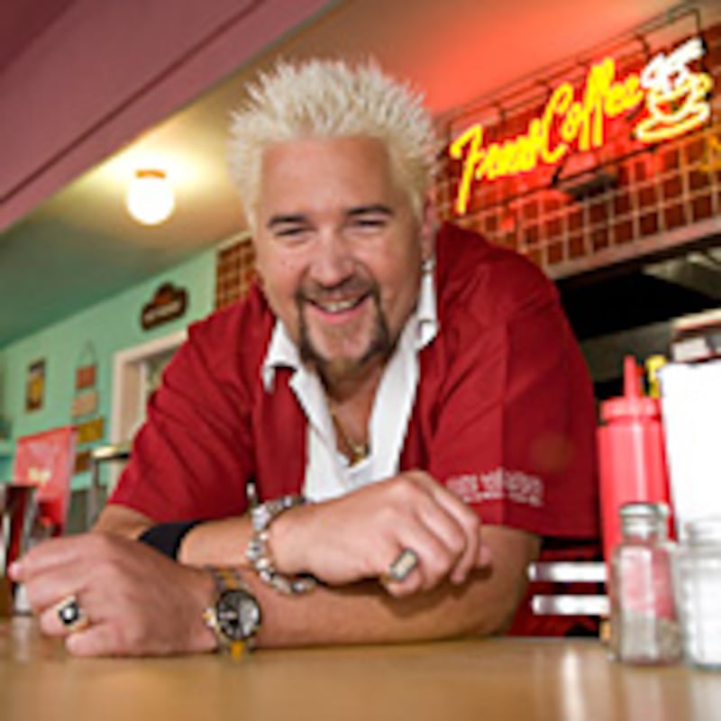 articles/2009/11/10/the-glenn-beck-of-food/syme-guy-fieri_61991_sdmve0