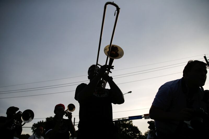 galleries/2016/07/07/remembering-alton-sterling/160706-ALTON-STERLING-GAL-5_xmmtzh