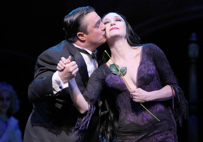 galleries/2010/05/04/tony-award-nominees/tony-nominees---the-addams-family_p6l037