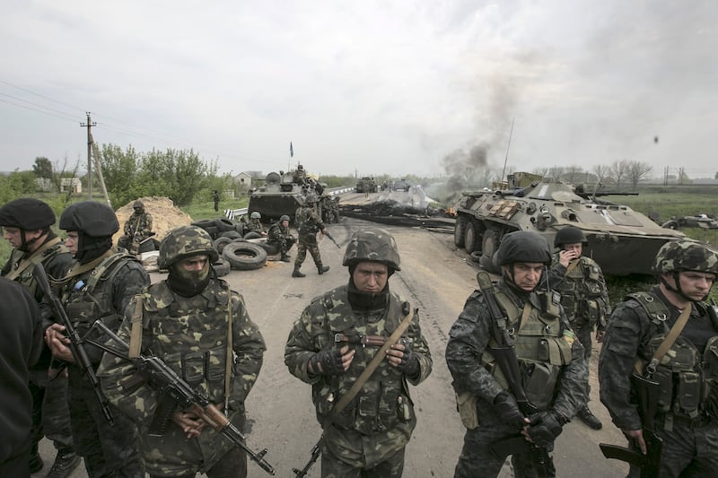 articles/2014/05/02/eastern-ukraine-explodes-russian-invasion-grows-more-likely/14050-dettmer-ukraine-tease_idmnpj